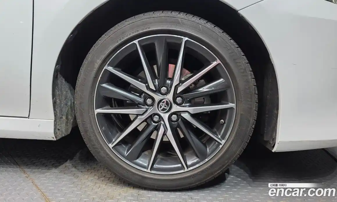 Toyota Camry 2024 2.5 Автомат в Москве № 170225, фото 3