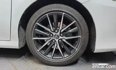 Toyota Camry 2024 2.5 Автомат в Москве № 170225, миниатюра 3