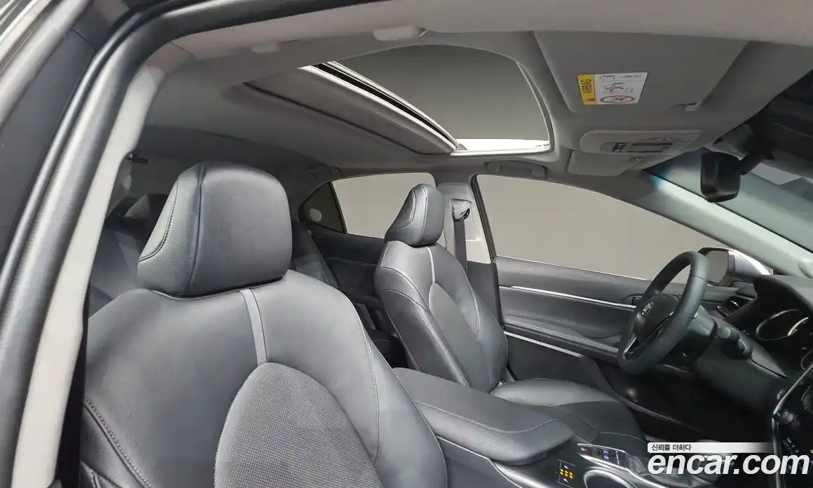 Toyota Camry 2024 2.5 Автомат в Москве № 170225, фото 9