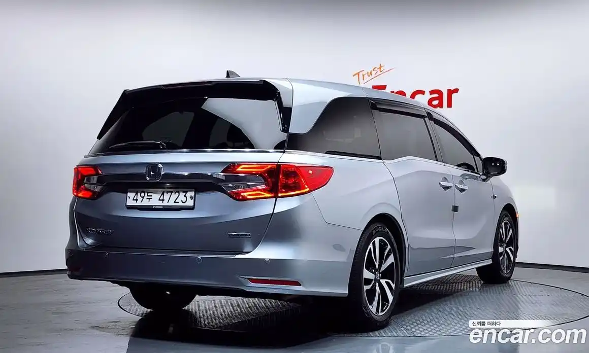 Honda Odyssey 2019 3.5 Автомат в Москве № 170678, фото 5
