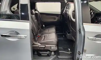 Honda Odyssey 2019 3.5 Автомат в Москве № 170678, миниатюра 7