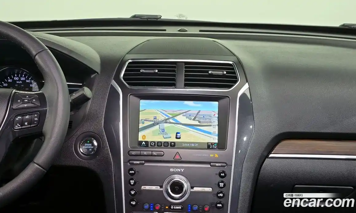 Ford Explorer 2019 2.3 Автомат в Москве № 170935, фото 17