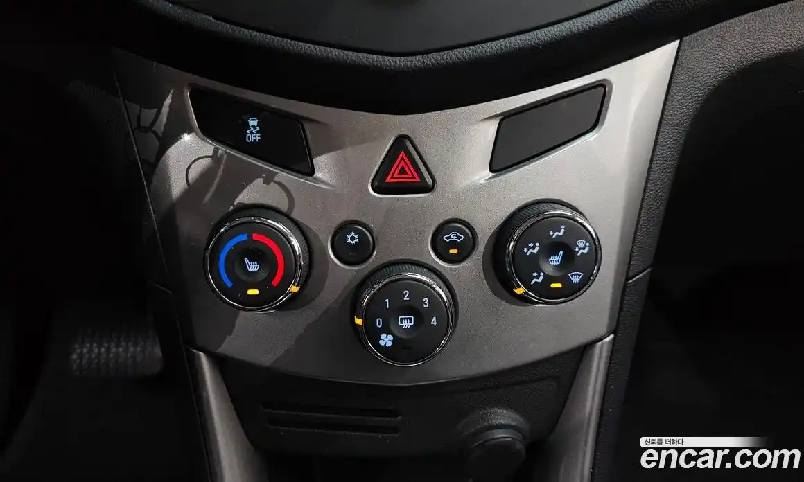 Chevrolet Trax 2015 1.4 Автомат в Москве № 173448, фото 13