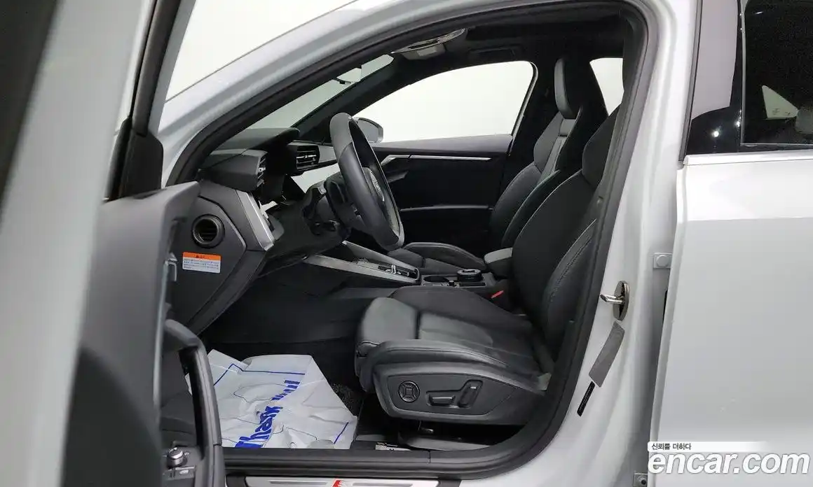 Audi A3 2023 2.0 Автомат в Москве № 174243, фото 3