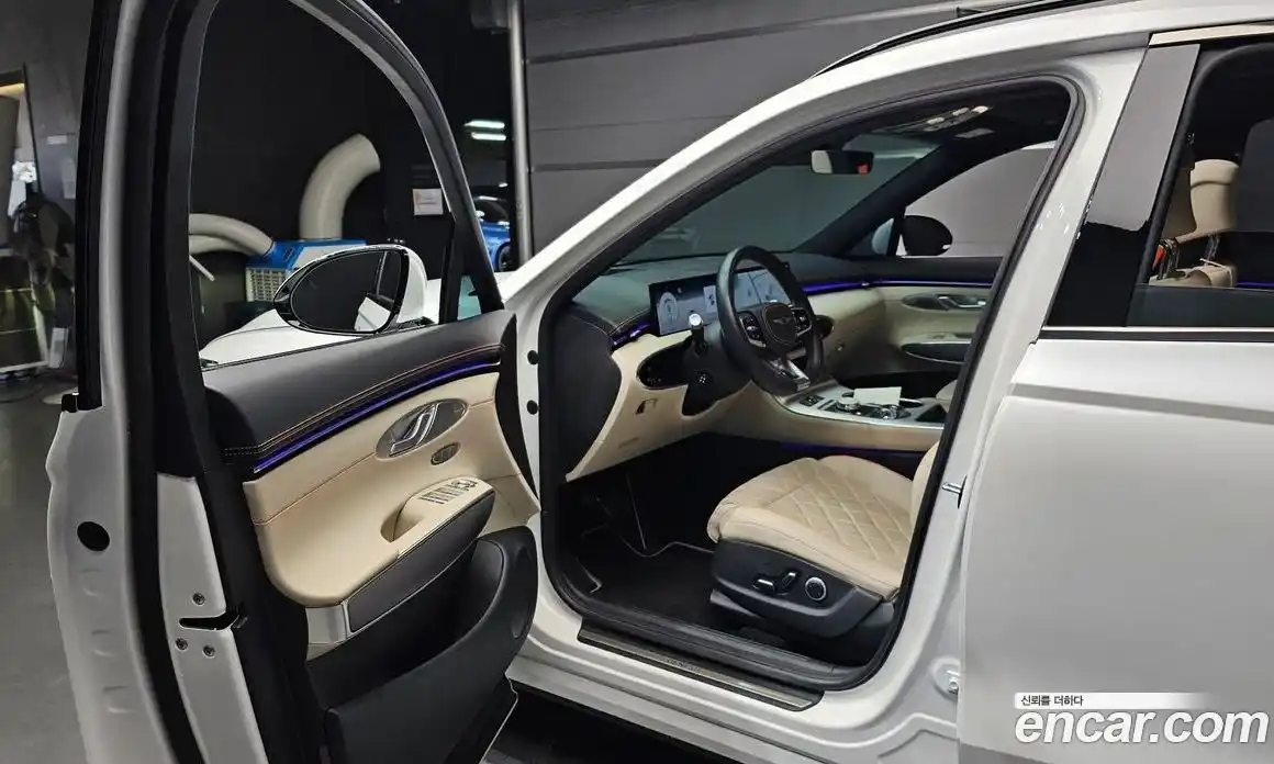 Genesis GV70 2025 2.5 Автомат в Москве № 17513, фото 2