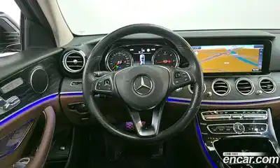 Mercedes-Benz E-Class 2017 1.9 Автомат в Москве № 178113, миниатюра 4