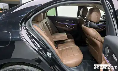 Mercedes-Benz E-Class 2017 1.9 Автомат в Москве № 178113, миниатюра 9