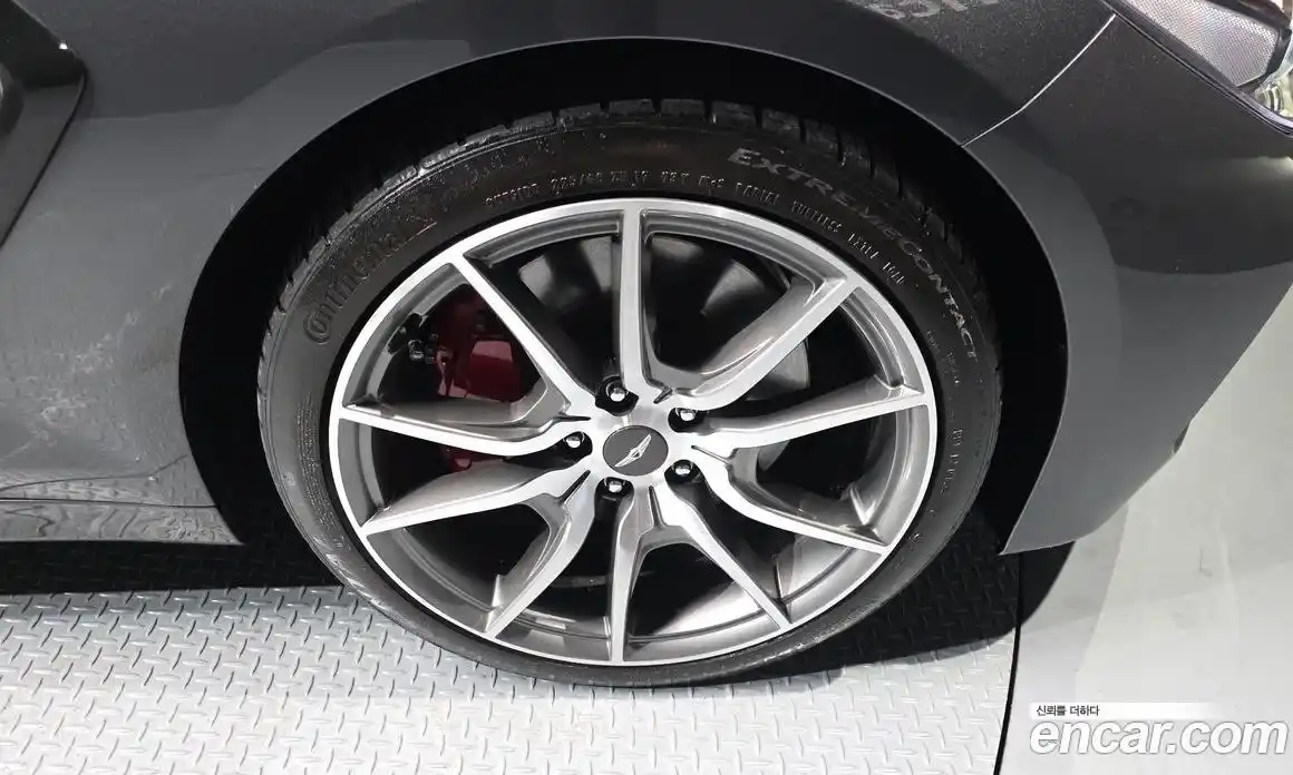 Genesis G70 2018 2.0 Автомат в Москве № 178399, фото 15