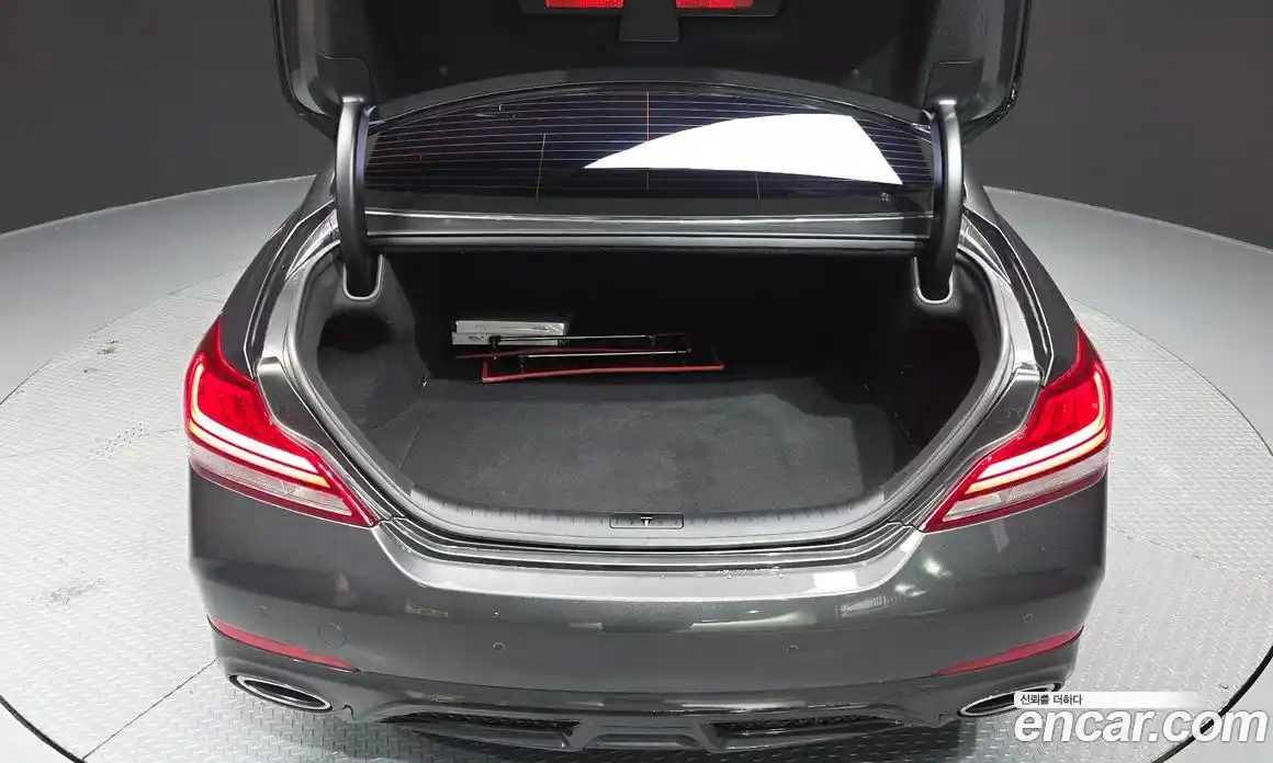 Genesis G70 2018 2.0 Автомат в Москве № 178399, фото 19