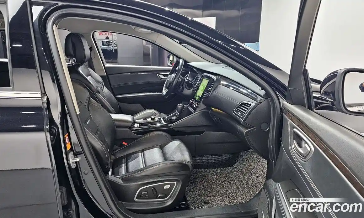 Renault SM6 2016 2.0 Автомат в Москве № 183687, фото 16