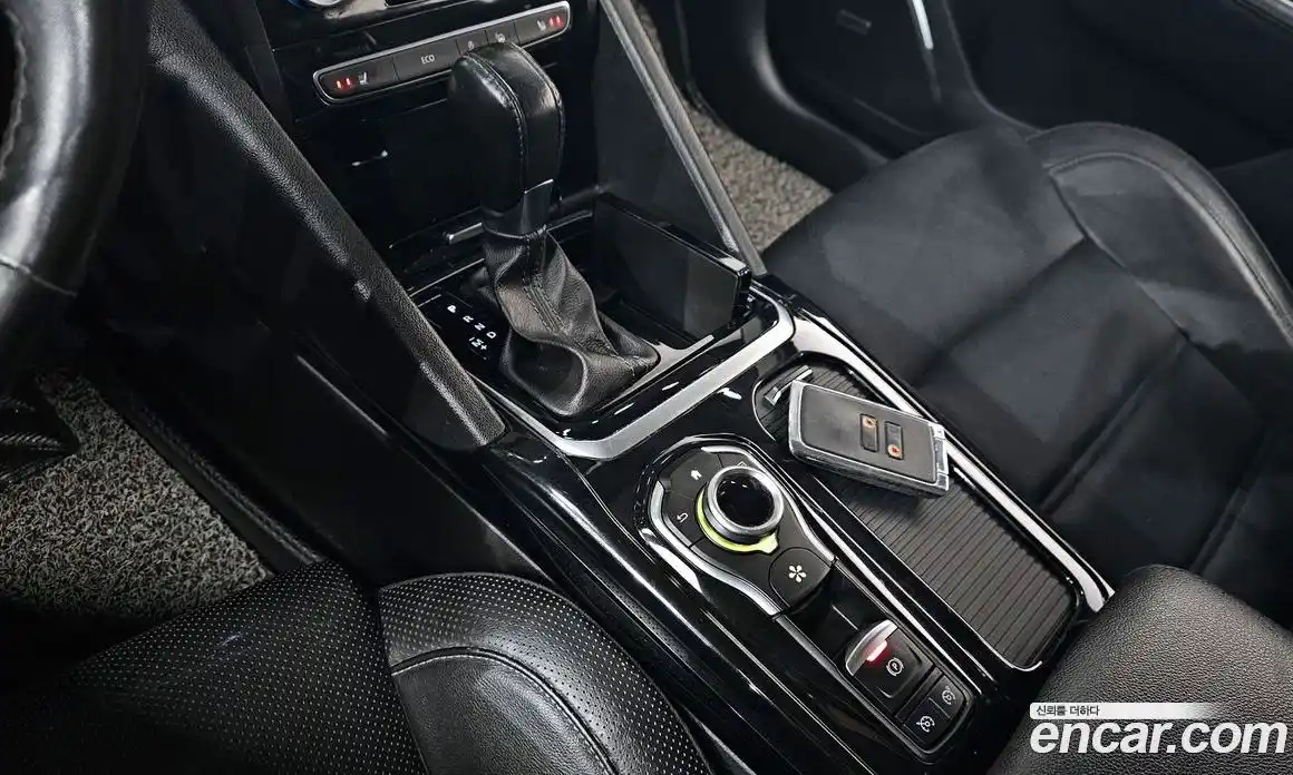 Renault SM6 2016 2.0 Автомат в Москве № 183687, фото 9