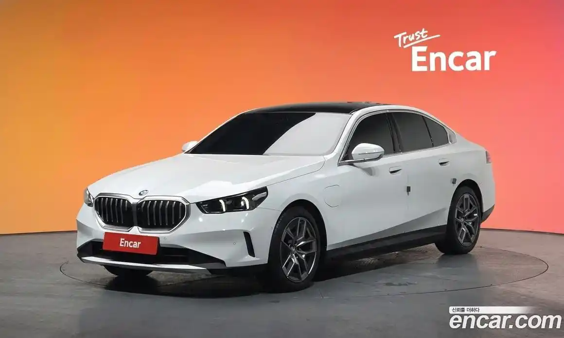 BMW 5-Series 2025 2.0 Автомат в Москве № 187368, фото 16