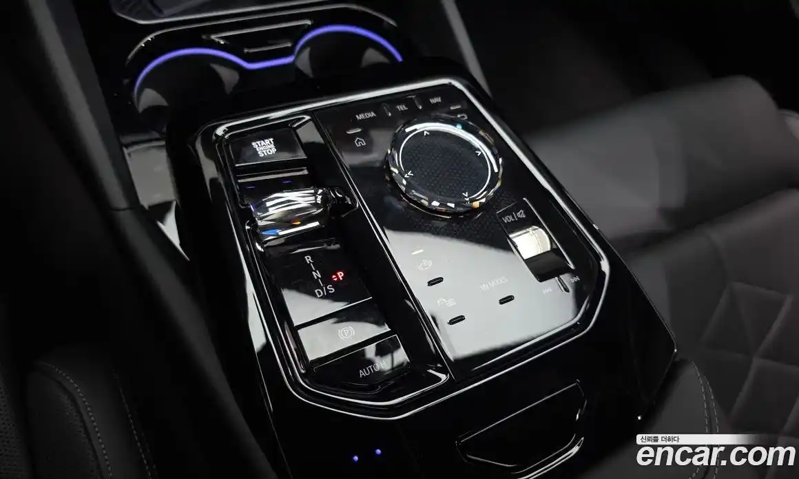 BMW 5-Series 2025 2.0 Автомат в Москве № 187368, фото 17