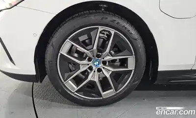 BMW 5-Series 2025 2.0 Автомат в Москве № 187368, миниатюра 3