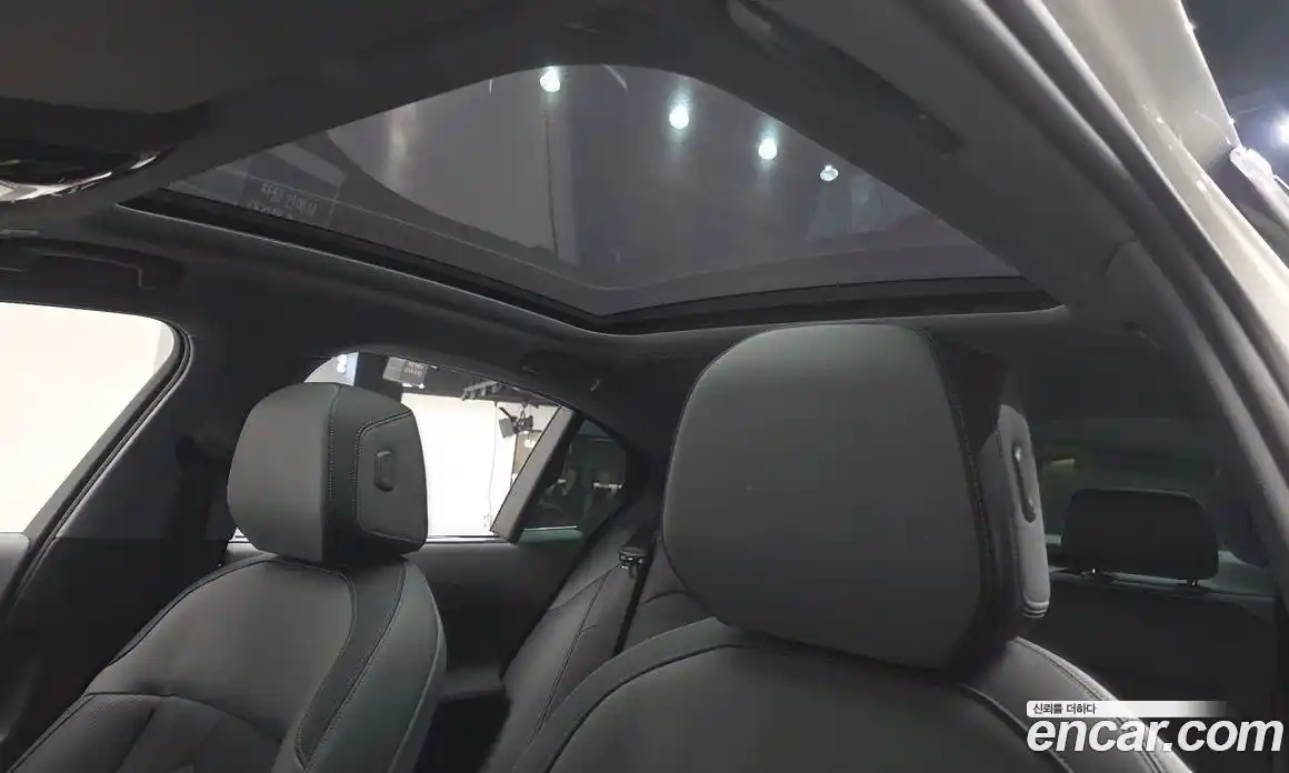 BMW 5-Series 2025 2.0 Автомат в Москве № 187368, фото 5