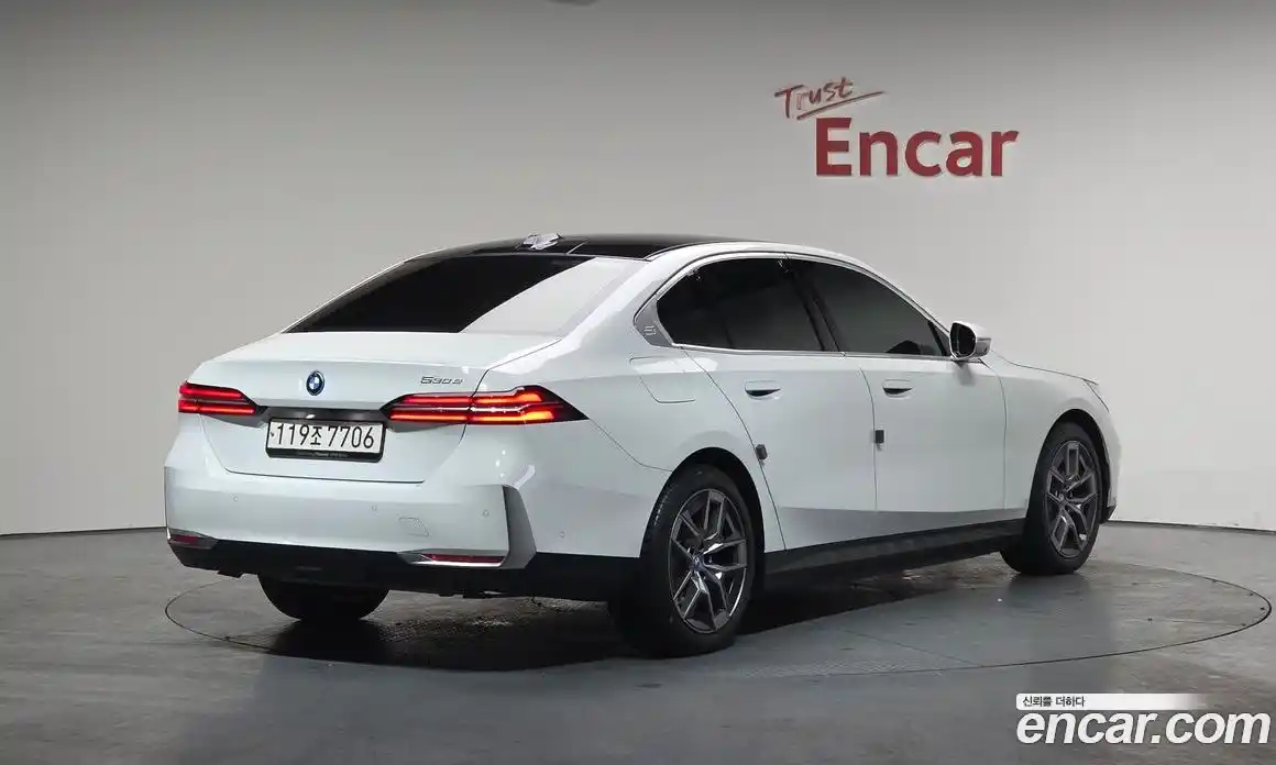 BMW 5-Series 2025 2.0 Автомат в Москве № 187368, фото 7