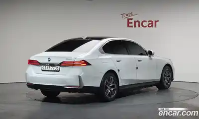 BMW 5-Series 2025 2.0 Автомат в Москве № 187368, миниатюра 7