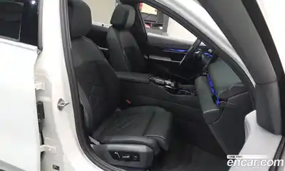 BMW 5-Series 2025 2.0 Автомат в Москве № 187368, миниатюра 9