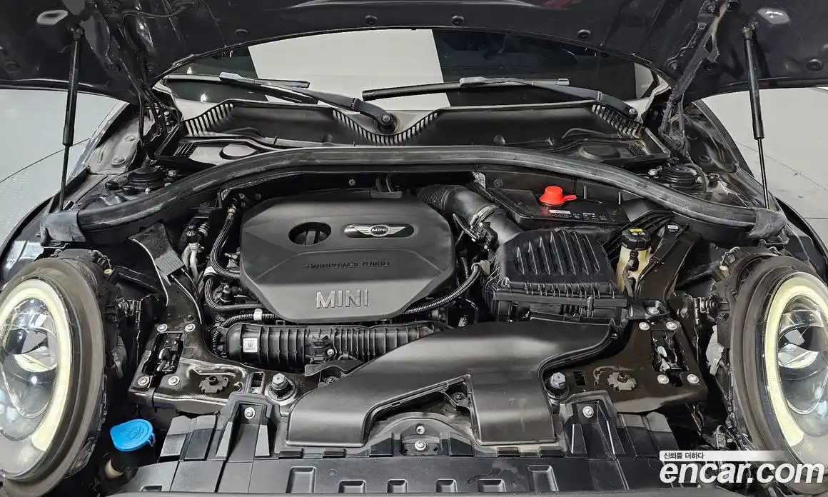 Mini Clubman 2019 2.0 Автомат в Москве № 189210, фото 12