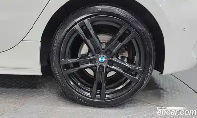 BMW 1-Series 2021 2.0 Автомат в Москве № 191353, миниатюра 2