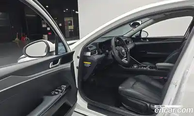 Kia K5 2020 2.0 Автомат в Москве № 19188, миниатюра 10