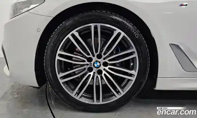 BMW 5-Series 2020 2.0 Автомат в Москве № 192090, миниатюра 3