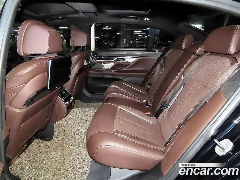 BMW 7-Series 2018 3.0 Автомат в Москве № 192888, фото 7