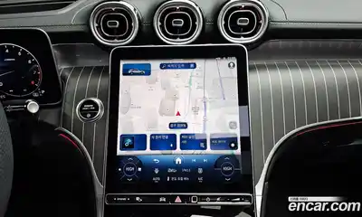 Mercedes-Benz GLC-Class 2025 2.0 Автомат в Москве № 193796, миниатюра 11