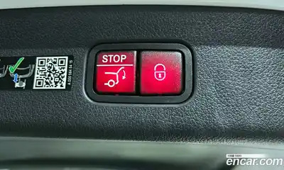 Mercedes-Benz GLC-Class 2025 2.0 Автомат в Москве № 193796, миниатюра 8