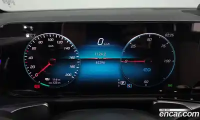 Mercedes-Benz EQB 2023 0.2 Автомат в Москве № 195091, миниатюра 2