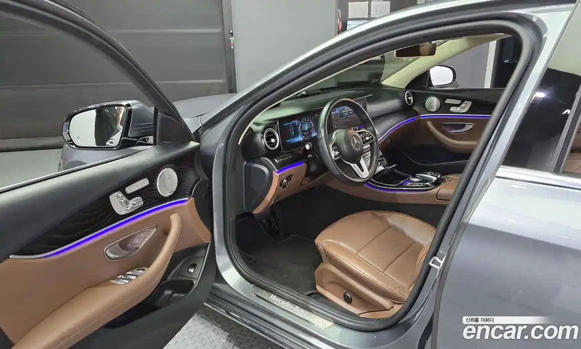 Mercedes-Benz E-Class 2019 2.0 Автомат в Москве № 195228, фото 4