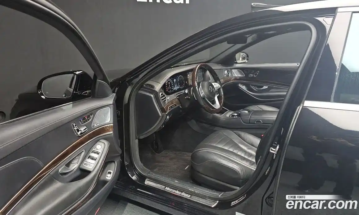 Mercedes-Benz S-Class 2020 4.0 Автомат в Москве № 195693, фото 11