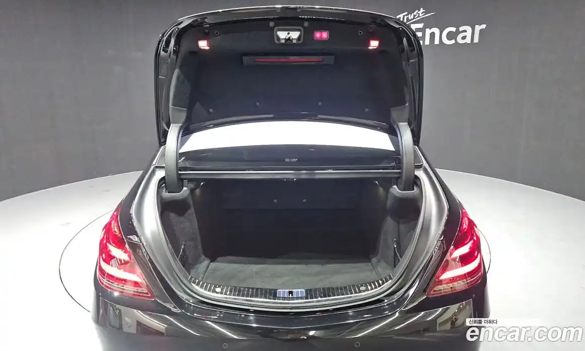 Mercedes-Benz S-Class 2020 4.0 Автомат в Москве № 195693, фото 9