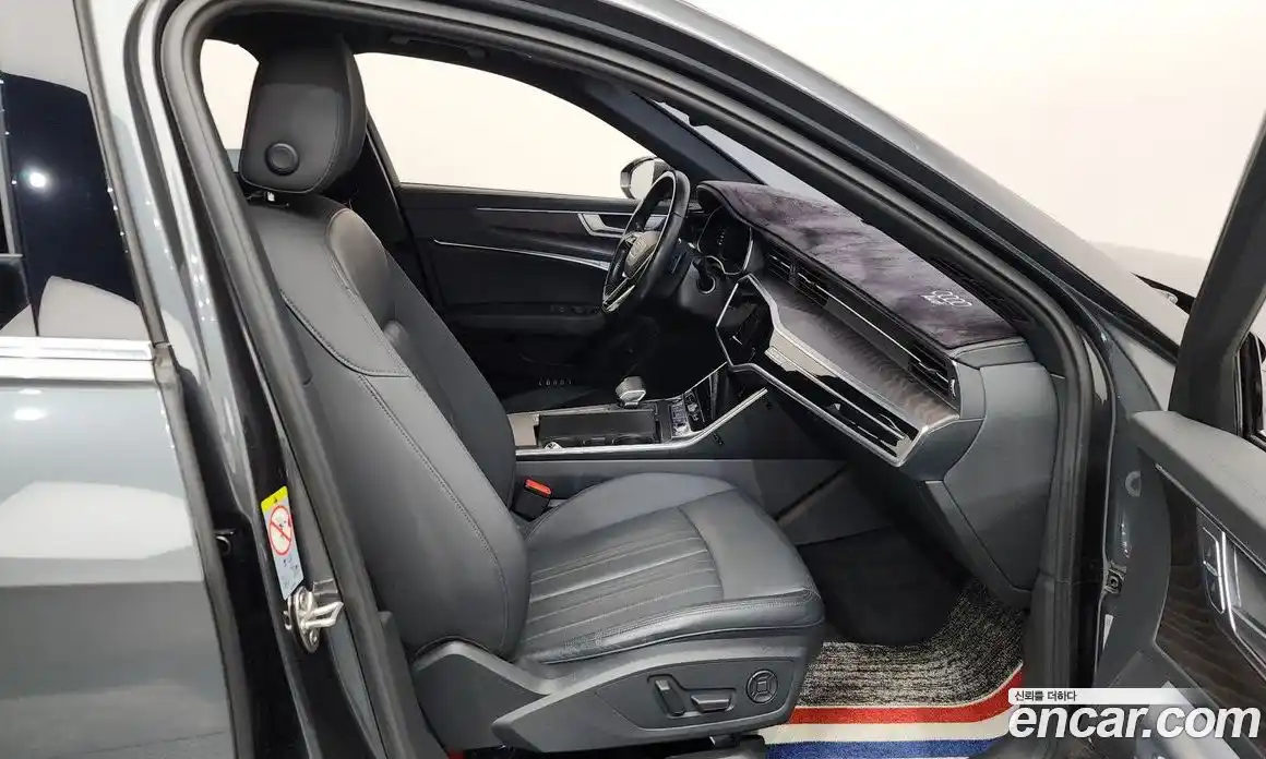 Audi A6 2021 2.0 Автомат в Москве № 196685, фото 13