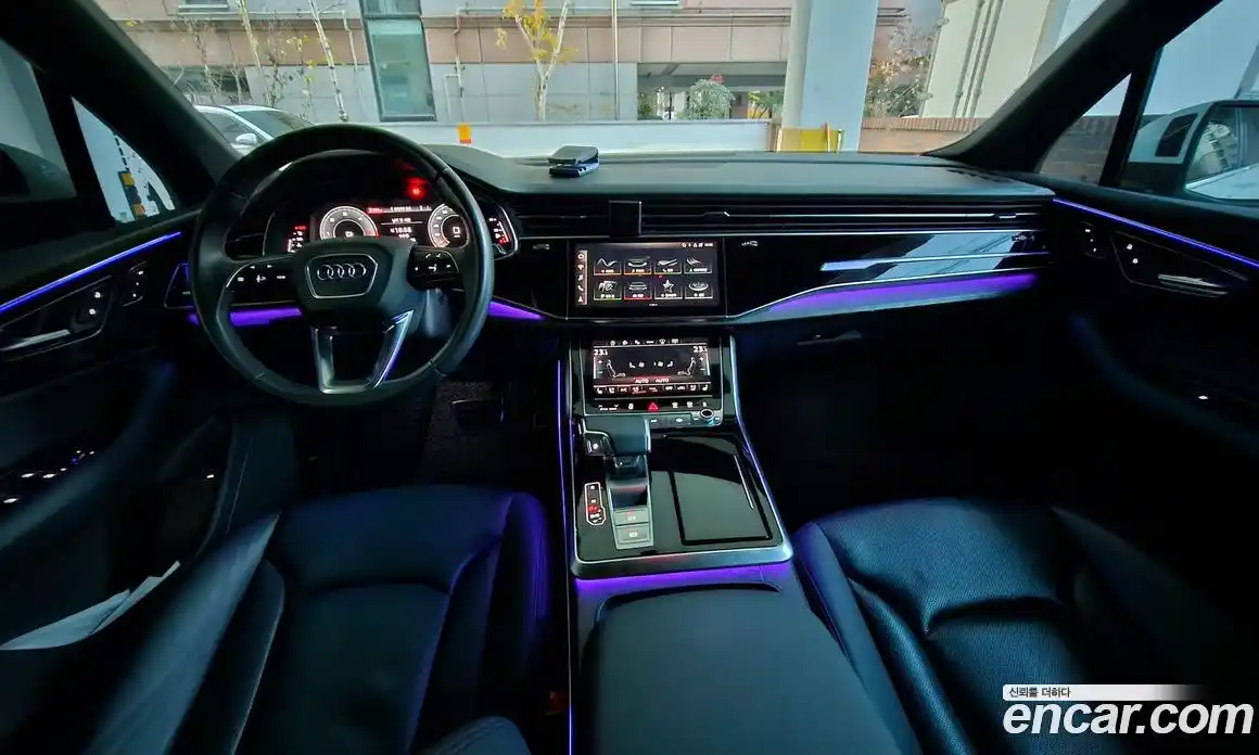 Audi Q7 2021 3.0 Автомат в Москве № 196722, фото 3