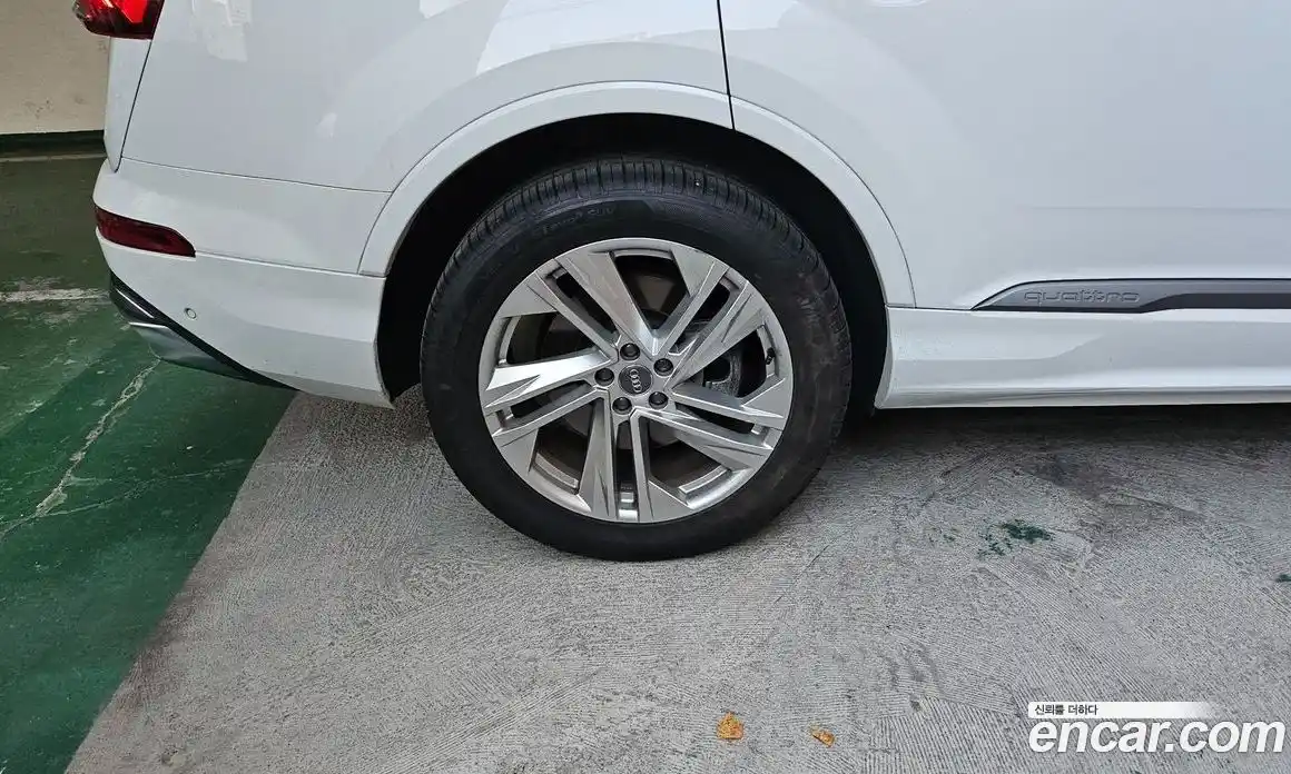 Audi Q7 2021 3.0 Автомат в Москве № 196722, фото 8