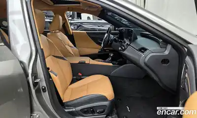 Lexus ES 2024 2.5 Автомат в Москве № 198744, миниатюра 6