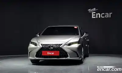 Lexus ES 2024 2.5 Автомат в Москве № 198744, миниатюра 9