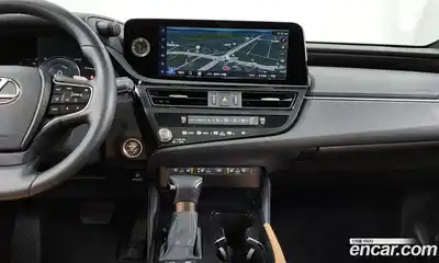 Lexus ES 2024 2.5 Автомат в Москве № 198768, миниатюра 9