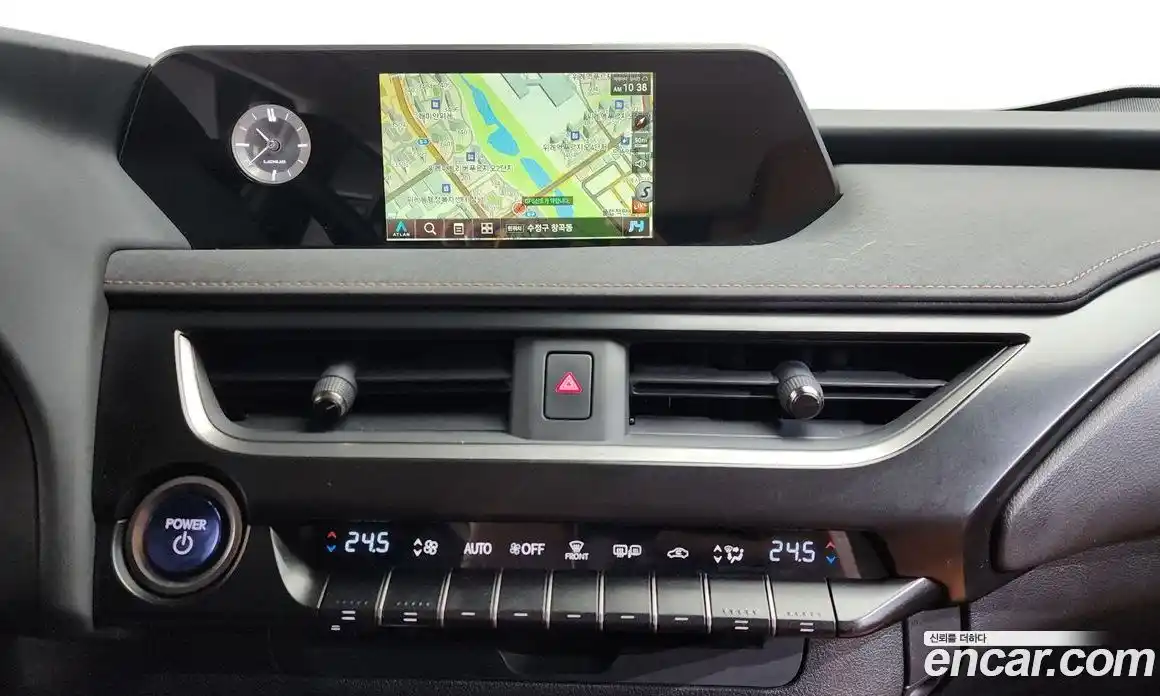 Lexus UX 2021 2.0 Автомат в Москве № 198905, фото 1