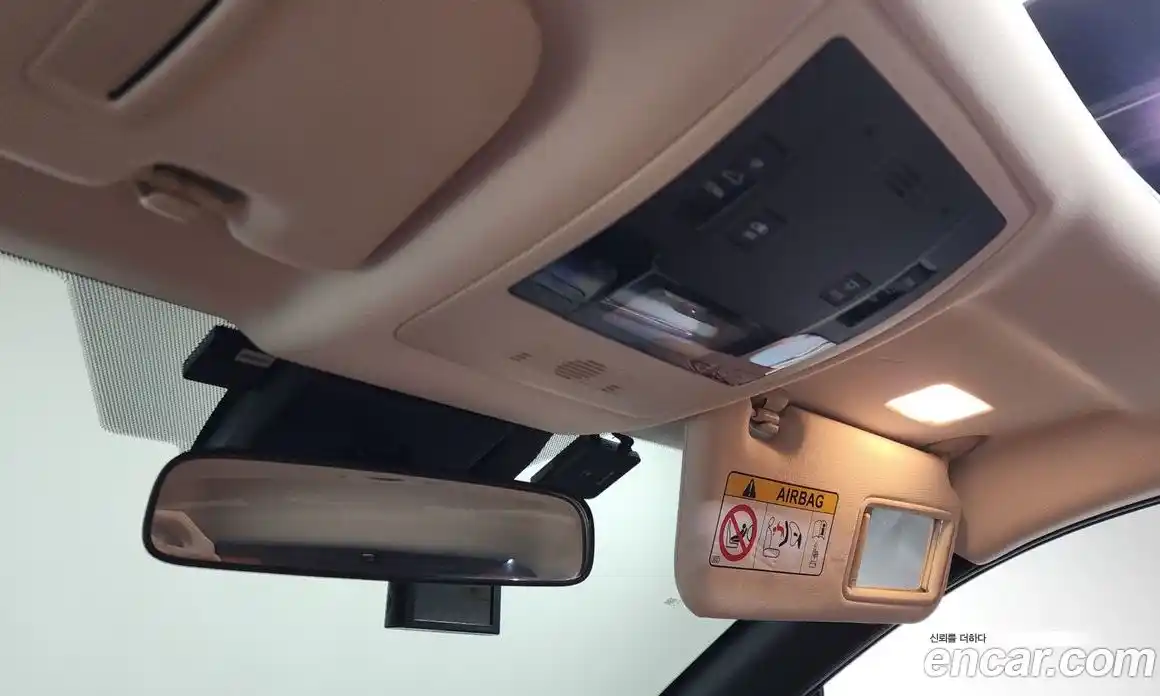 Lexus UX 2021 2.0 Автомат в Москве № 198905, фото 16