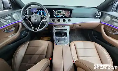 Mercedes-Benz E-Class 2023 2.0 Автомат в Москве № 203269, миниатюра 11