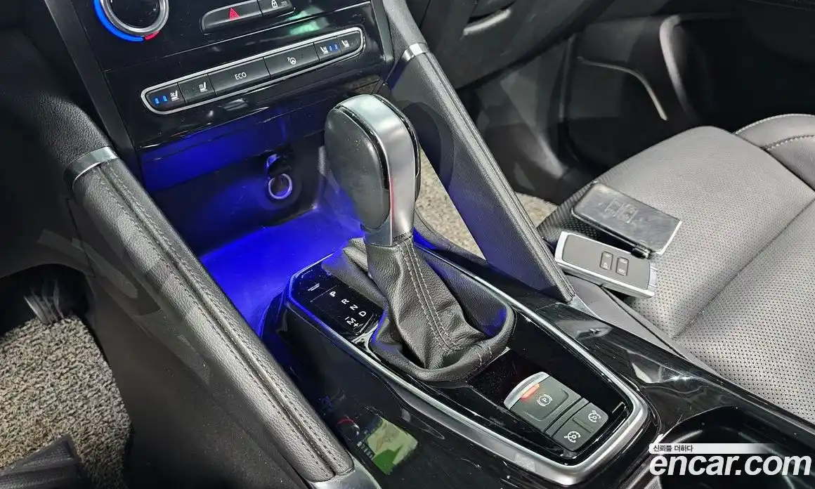 Renault QM6 2019 2.0 Автомат в Москве № 206524, фото 17