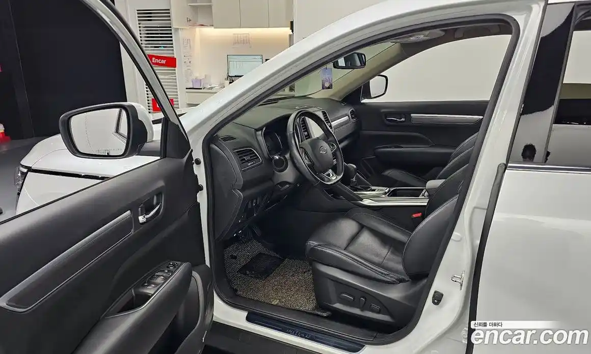 Renault QM6 2017 2.0 Автомат в Москве № 207552, фото 20