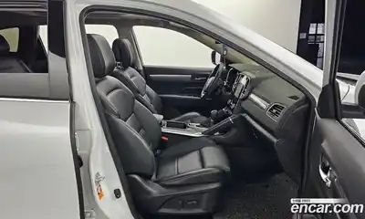 Renault QM6 2017 2.0 Автомат в Москве № 207552, миниатюра 2