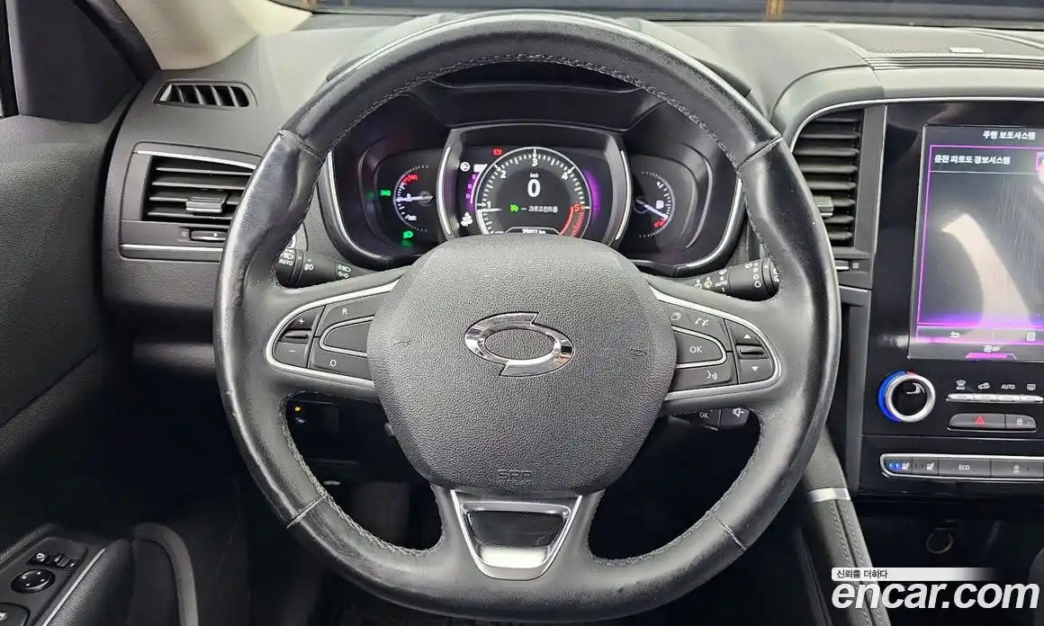 Renault QM6 2017 2.0 Автомат в Москве № 207552, фото 4