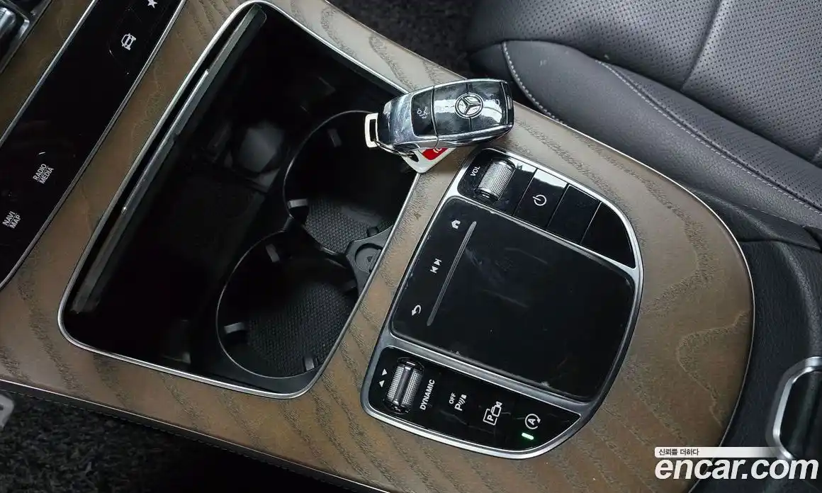 Mercedes-Benz E-Class 2021 2.0 Автомат в Москве № 209242, фото 16