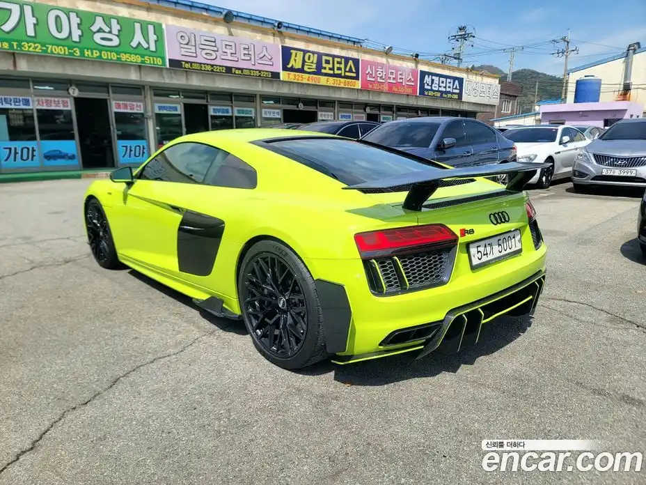 Audi R8 2017 5.2 Автомат в Москве № 212237, фото 7