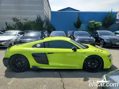 Audi R8 2017 5.2 Автомат в Москве № 212237, миниатюра 9