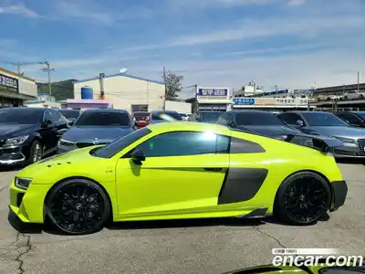 Audi R8 2017 5.2 Автомат в Москве № 212237, миниатюра 10